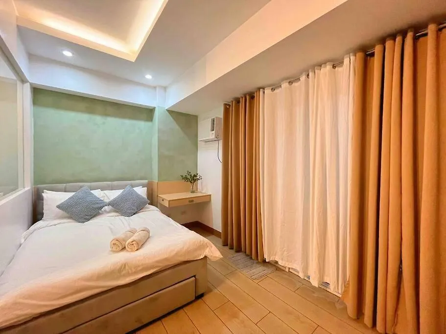 Apartment Venice Luxury Residence Linked To Venice Mall, Nr Naia Manila