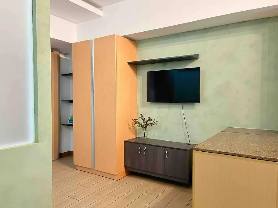 Venice Luxury Residence Linked To Venice Mall, Nr Naia Manila Apartment