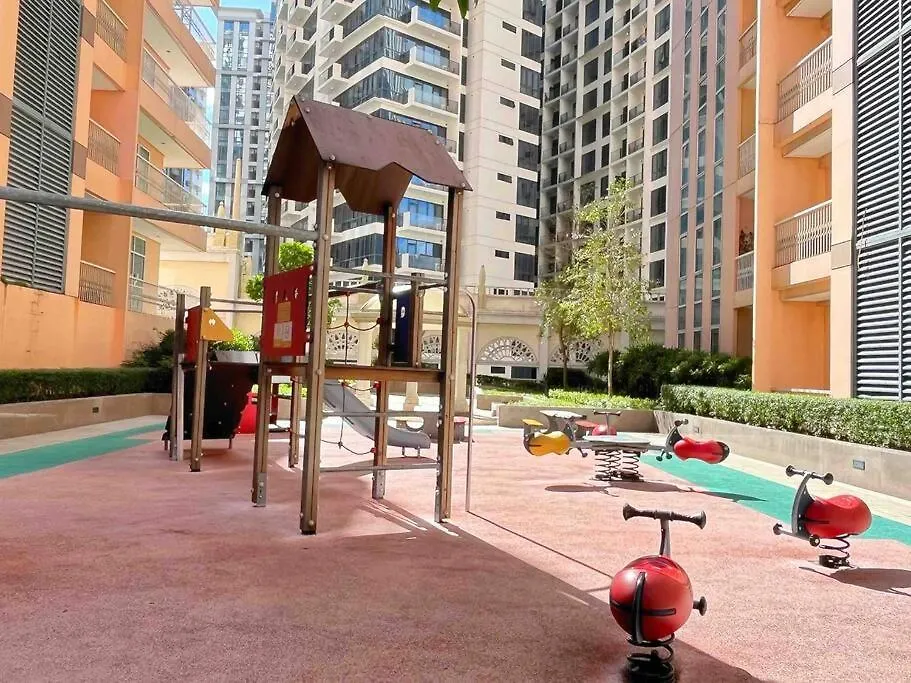 Venice Luxury Residence Linked To Venice Mall, Nr Naia Manila 0*,