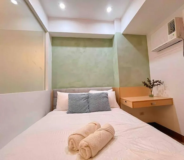 Apartment Venice Luxury Residence Linked To Venice Mall, Nr Naia Manila